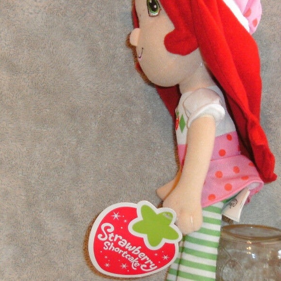 Kellytoy Strawberry Shortcake Plush Stuffed Animal Toy 16 in Tall New Doll - Picture 4 of 11
